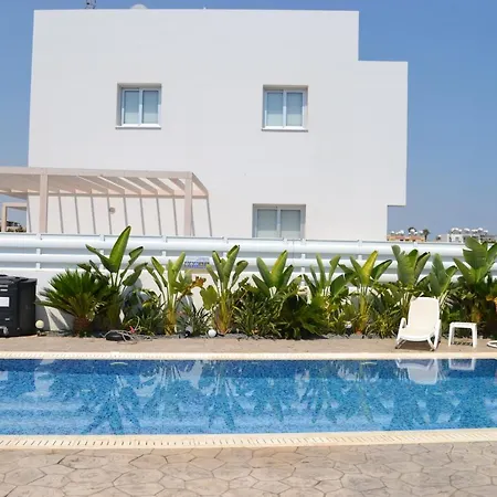 Kolibri- Mythical Sands Villa