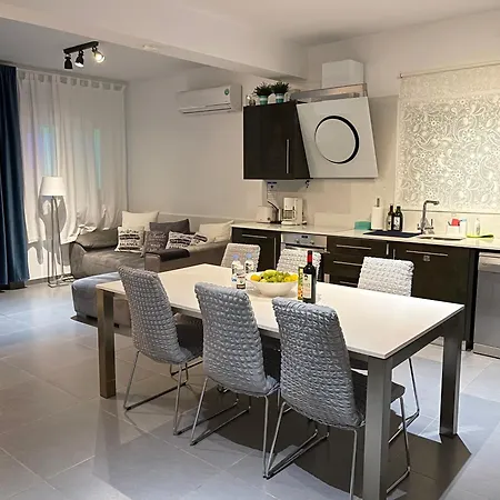 Villa Kolibri- Mythical Sands Paralimni